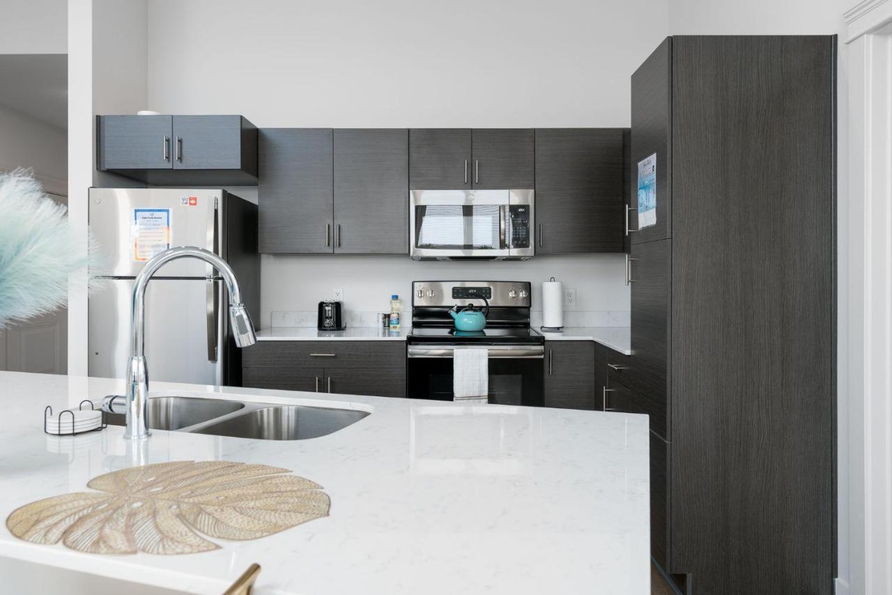 Spacious 2br Broadripple Village Apartment Indianapolis