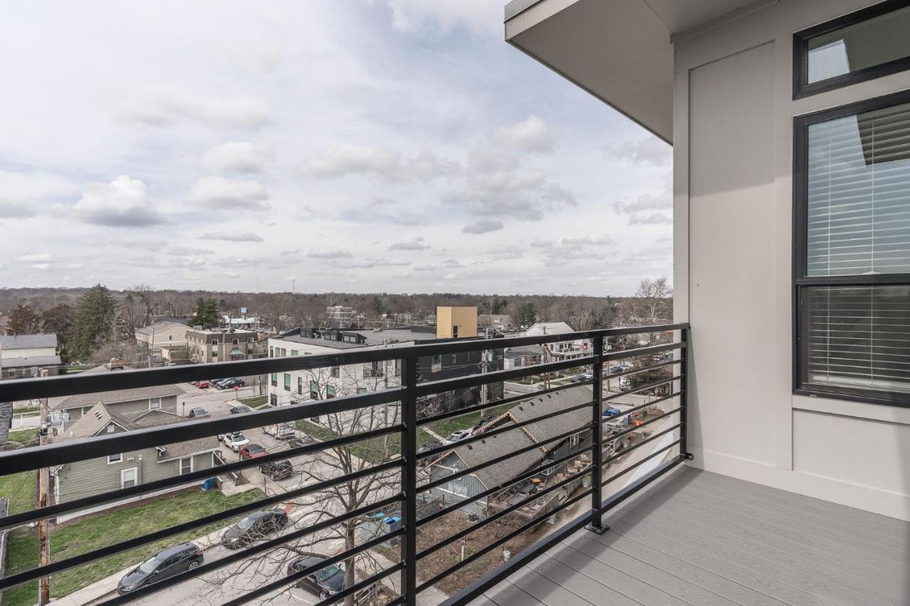 Spacious 2br Broadripple Village *